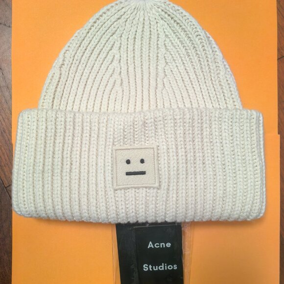 Acne Studios Pansy N Face White Wool Beanie - Picture 2 of 5